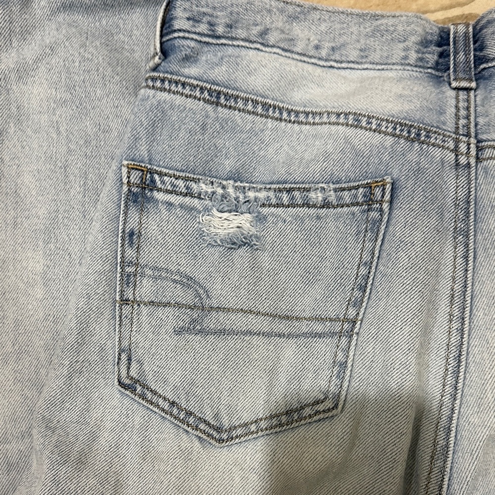 American Eagle Outfitters Light Blue Relaxed Pants - Picture 3 of 8